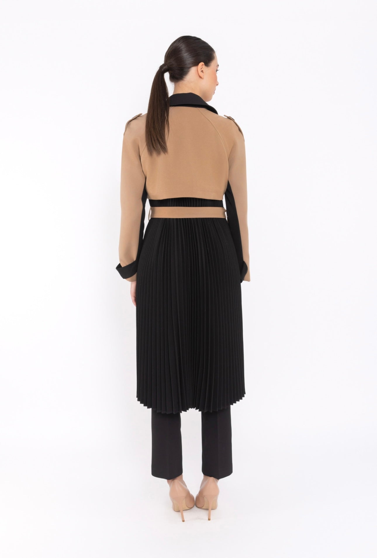 Arggido Camel & Black Trench Coat with Pleated Back – Style 49051