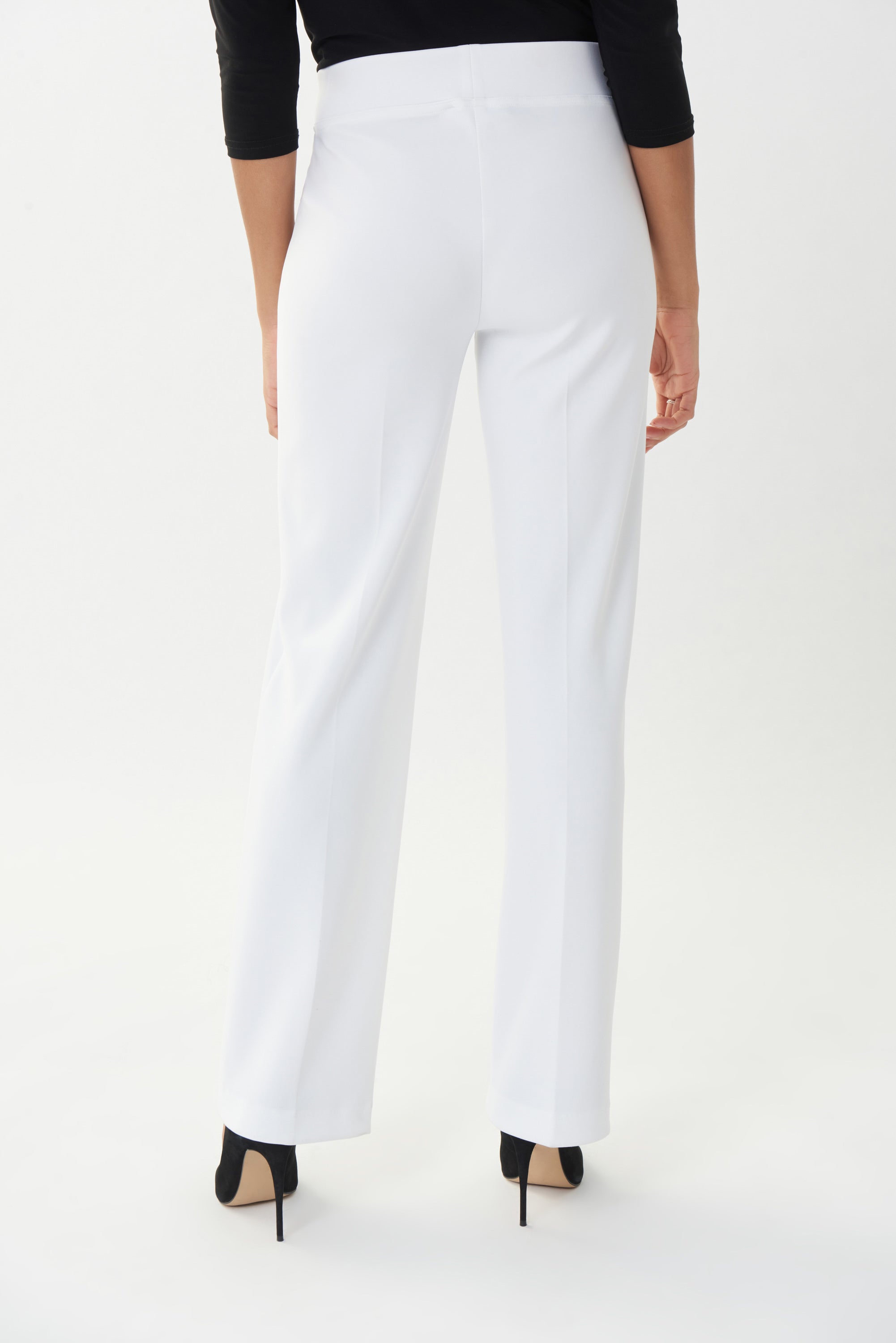 Classic Wide Leg Pant In Vanilla
153088NOS