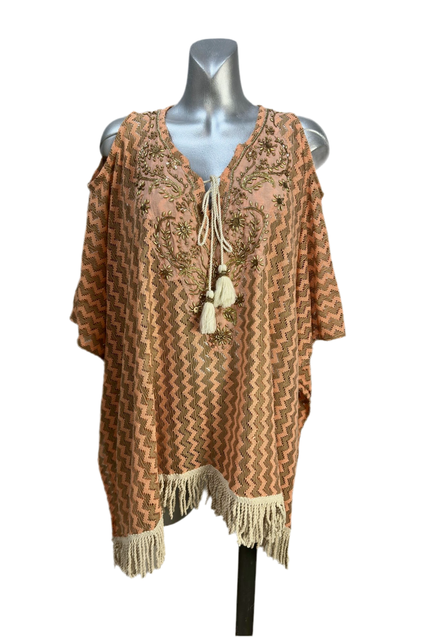 Foreva Young Boho Zig-Zag Pattern Tunic – Chic Cold Shoulder Kaftan with Tassel Hem