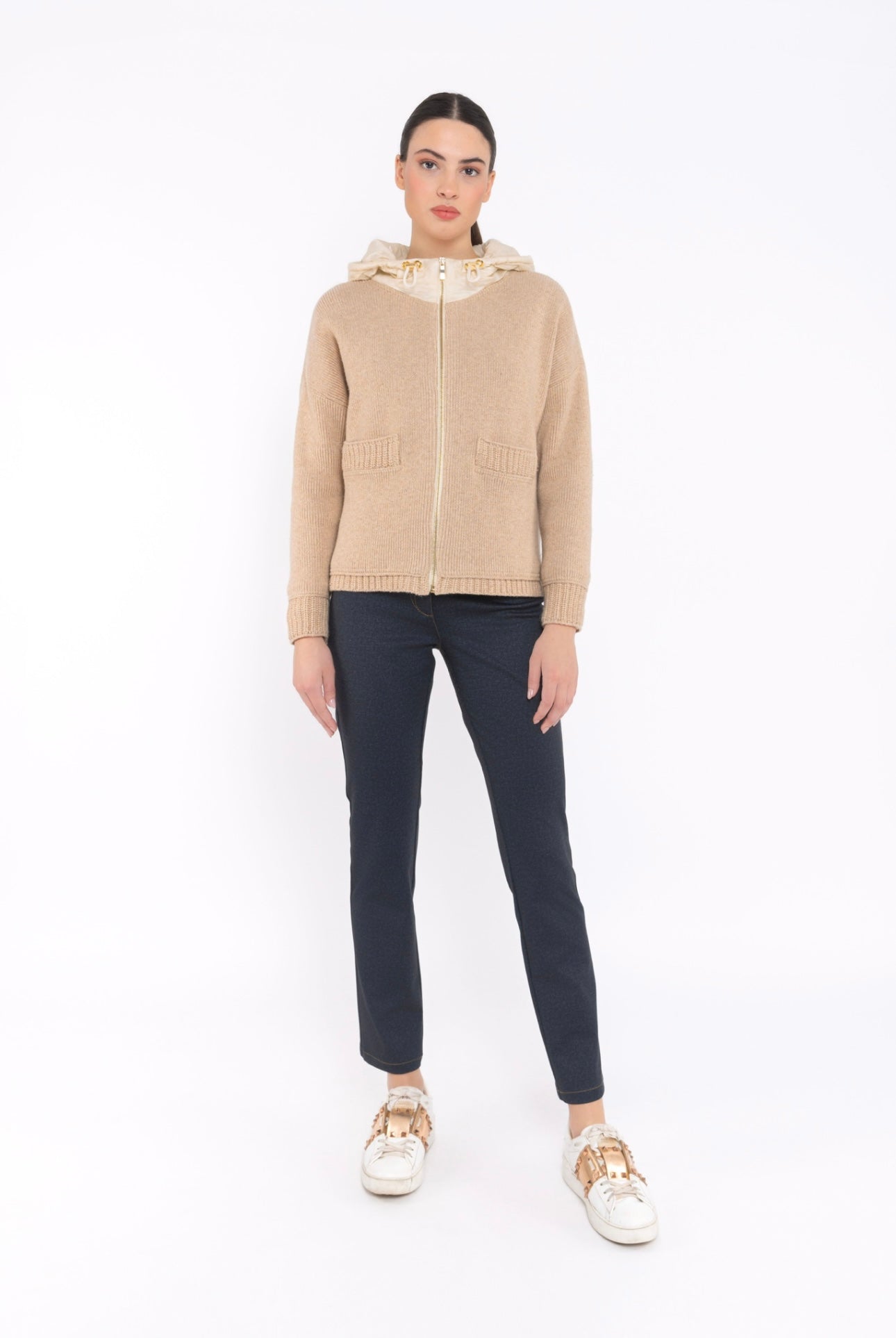 Arggido Camel Hooded Cardigan Style 49092 – Casual Luxe Comfort