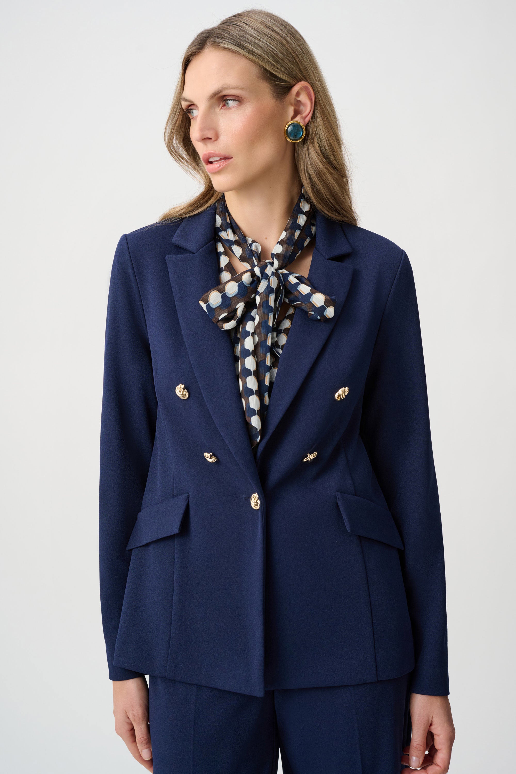 Joseph Ribkoff Scuba Crepe Fitted Blazer
263086 in Indigo