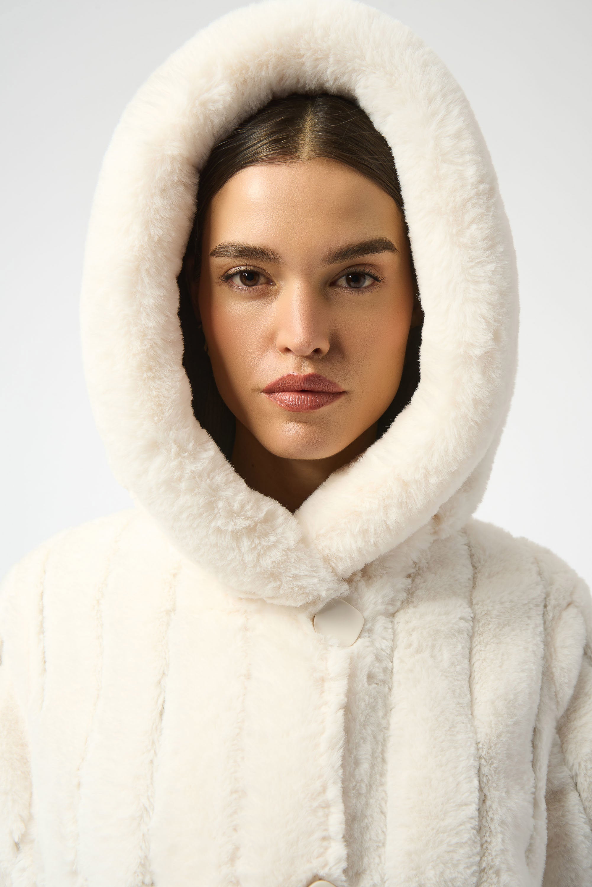 Joseph Ribkoff Faux Fur Reversible Hooded Coat
253926 in Vanilla