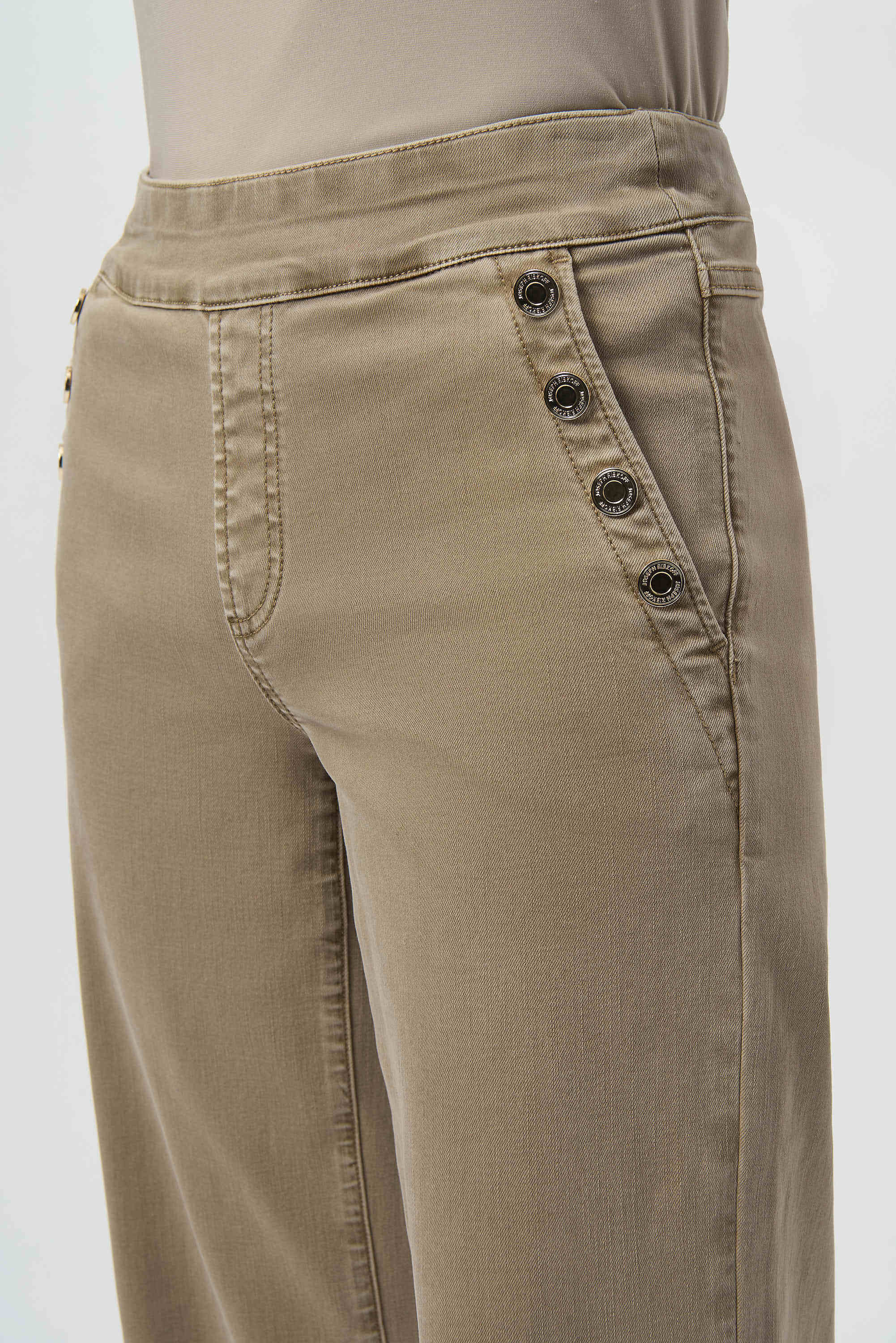 Joseph Ribkoff Classic Wide Leg Pull-On Jeans
254919 in Fawn