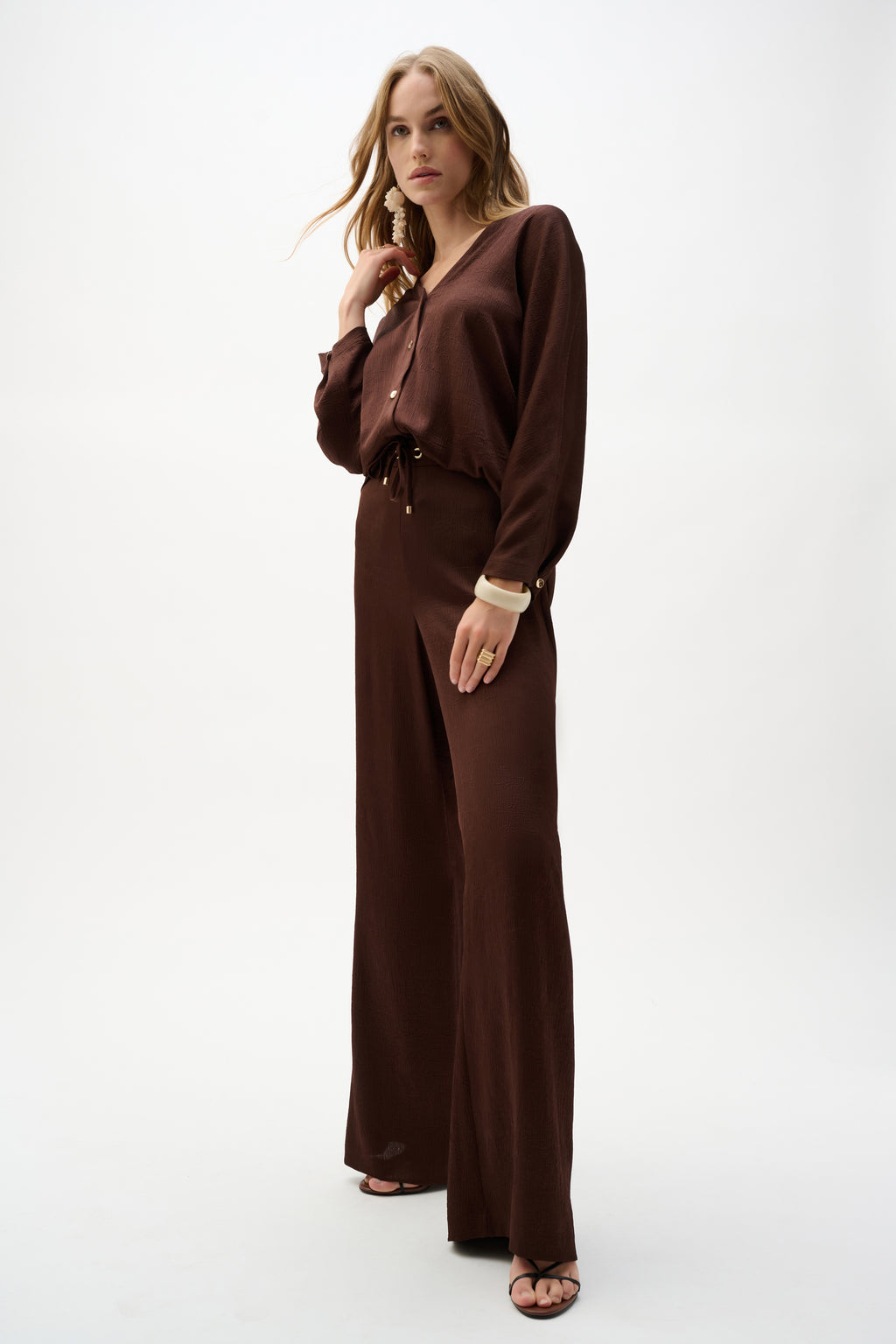 Joseph Ribkoff Crushed Satin Wide Leg Pull-On Pants With Drawstring In Mahogany