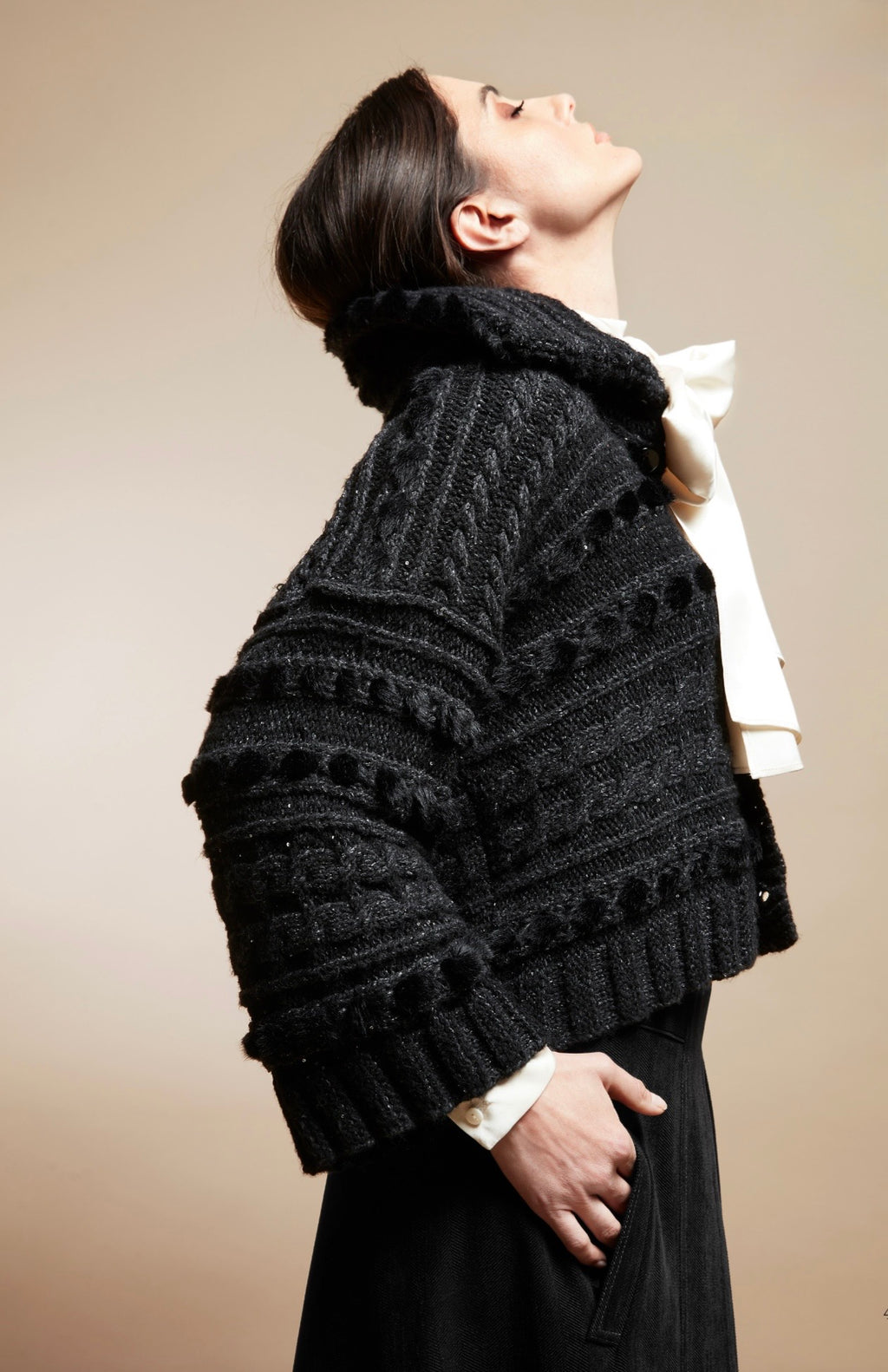 Tricot Chic Black Cropped Faux Fur Trim Cardigan – Style Z610/11