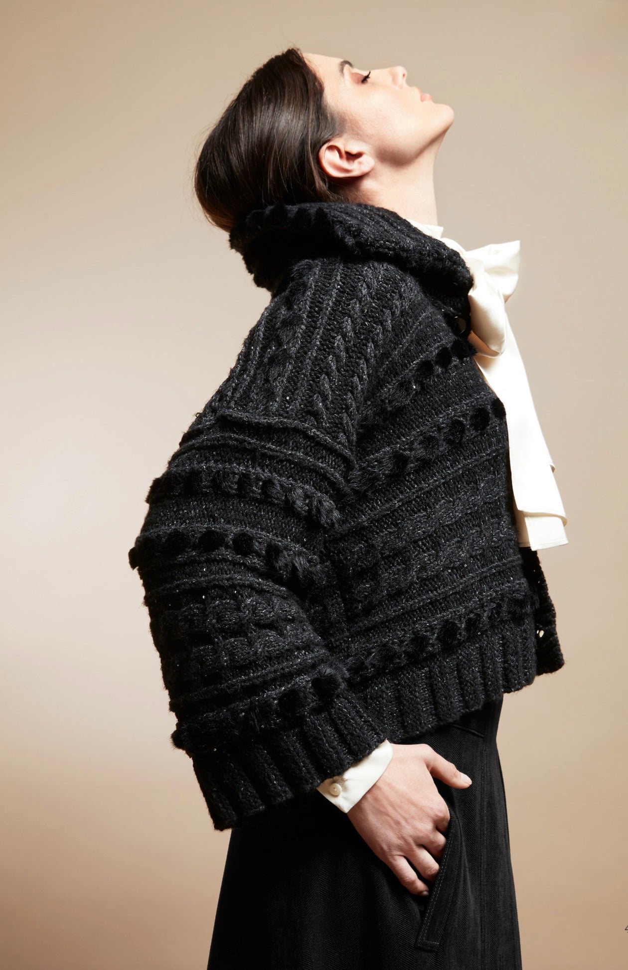 Tricot Chic Black Cropped Faux Fur Trim Cardigan – Style Z610/11