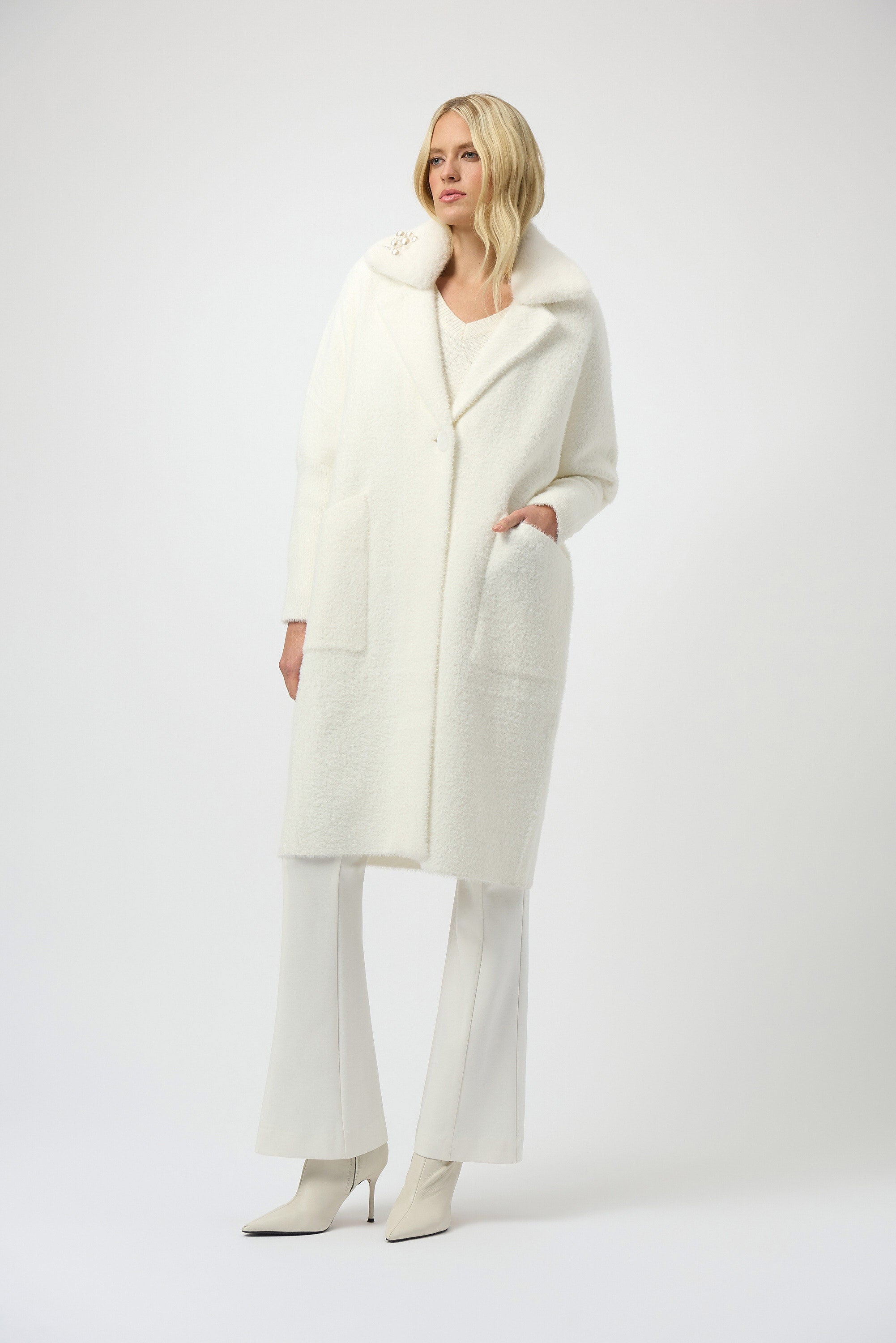 Pre- Order - Joseph Ribkoff Feather Yarn and Faux Fur Sweater Coat
254954 in Winter White