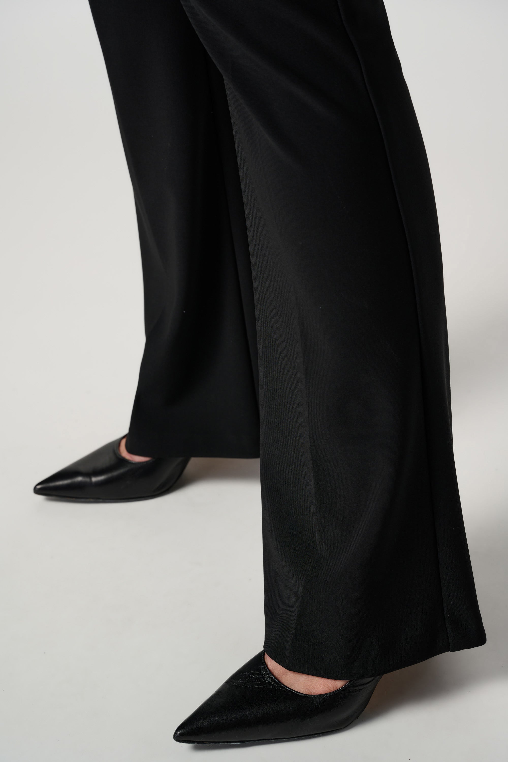 Joseph Ribkoff Classic Wide Leg Pant In Black 
153088NOS