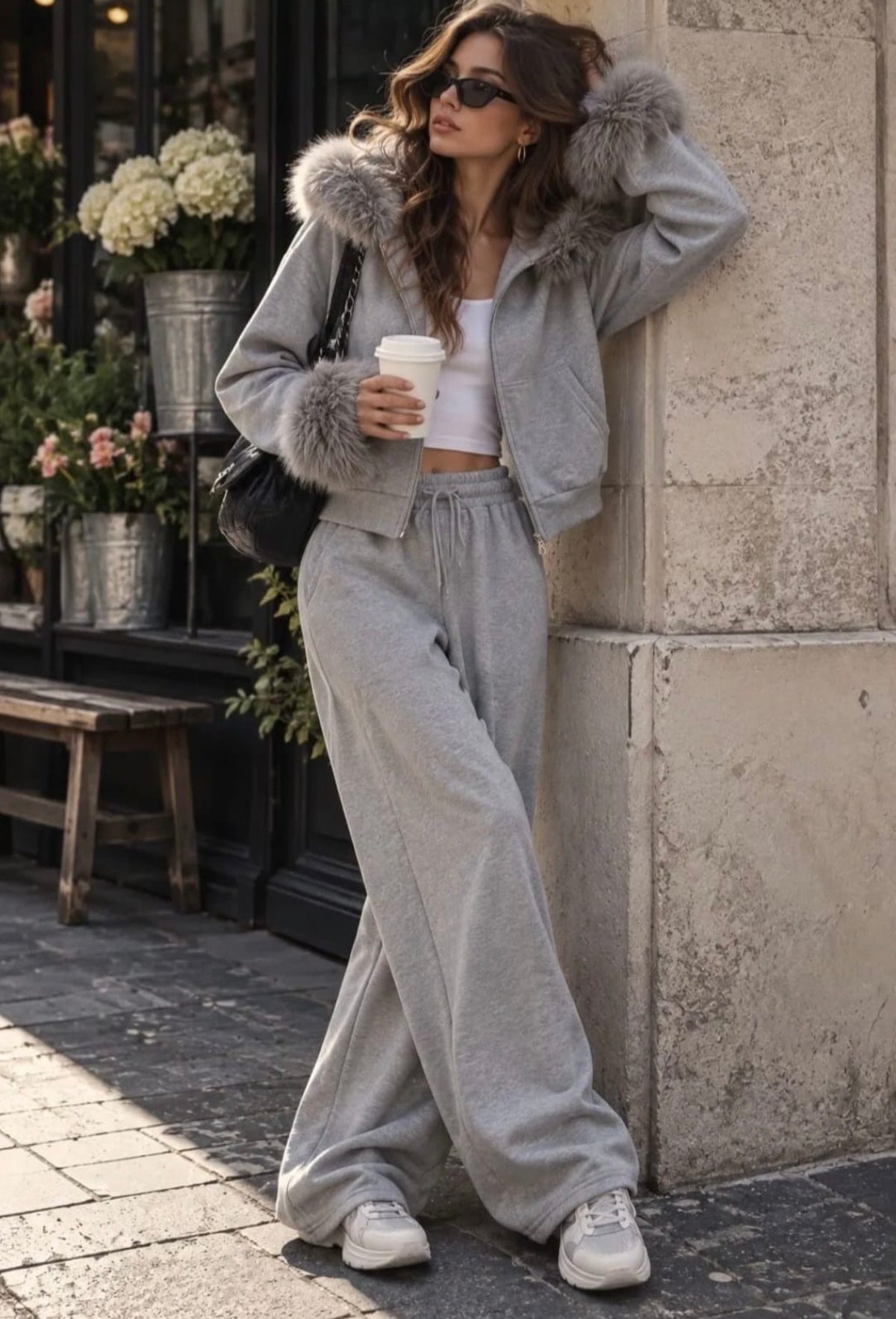 Flam Mode Luxury Two-Piece Set with Detachable Faux Fur – Light Grey
