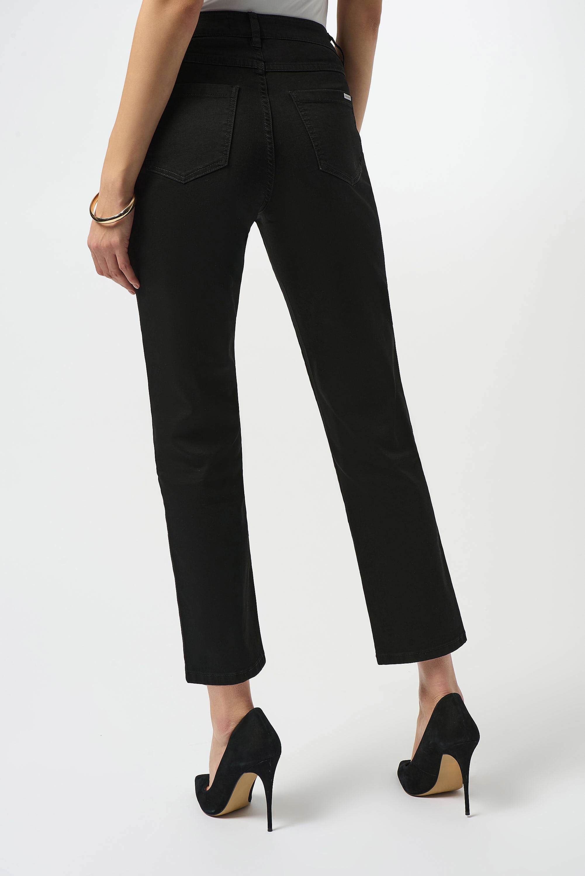 Joseph Ribkoff Gia | Classic Slim Fit Stretch Jeans
251966B25