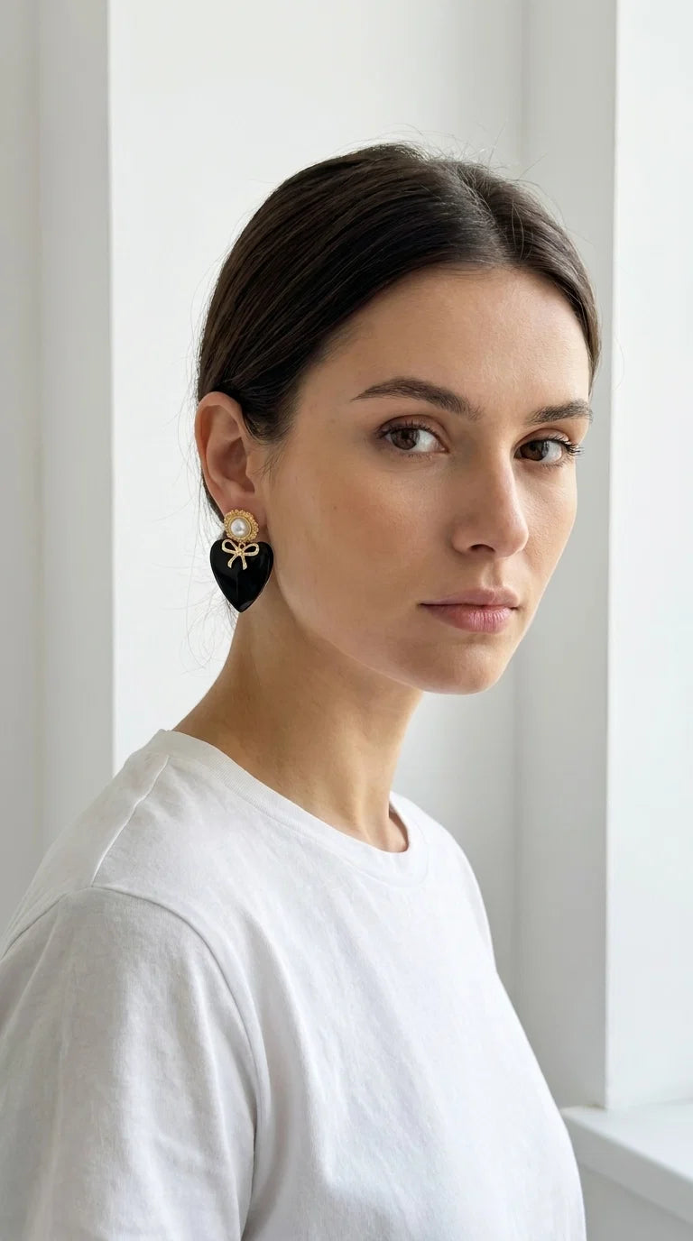 Envy Black Heart & Pearl Drop Earrings – 554/E/F