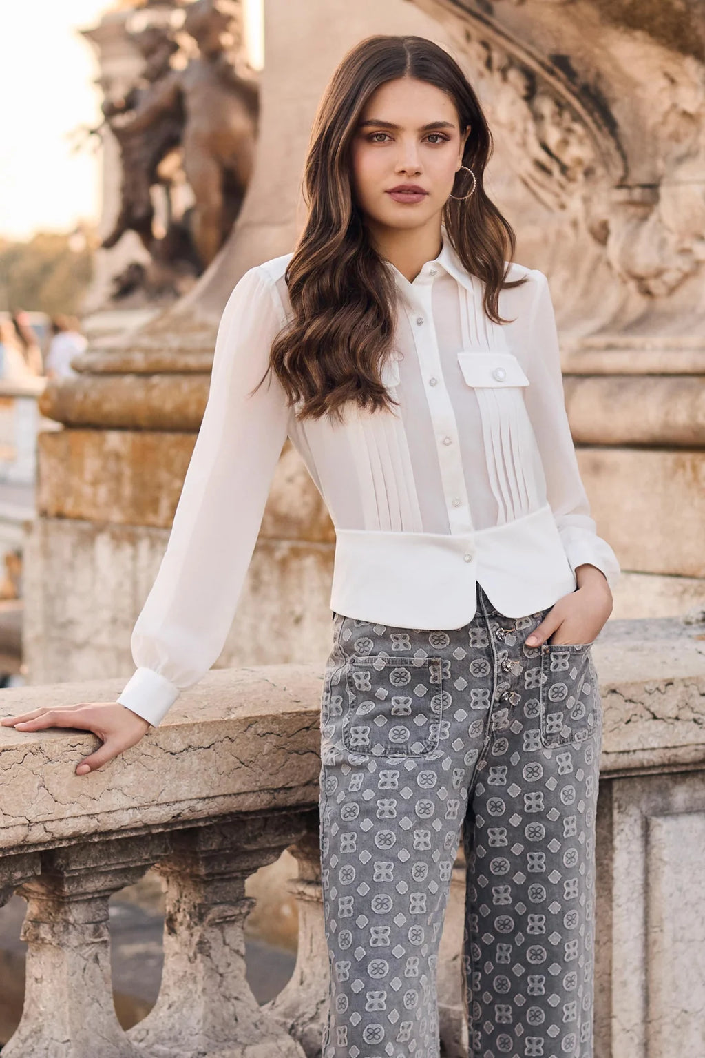 Frank Lyman White Pleated Blouse Style 264805