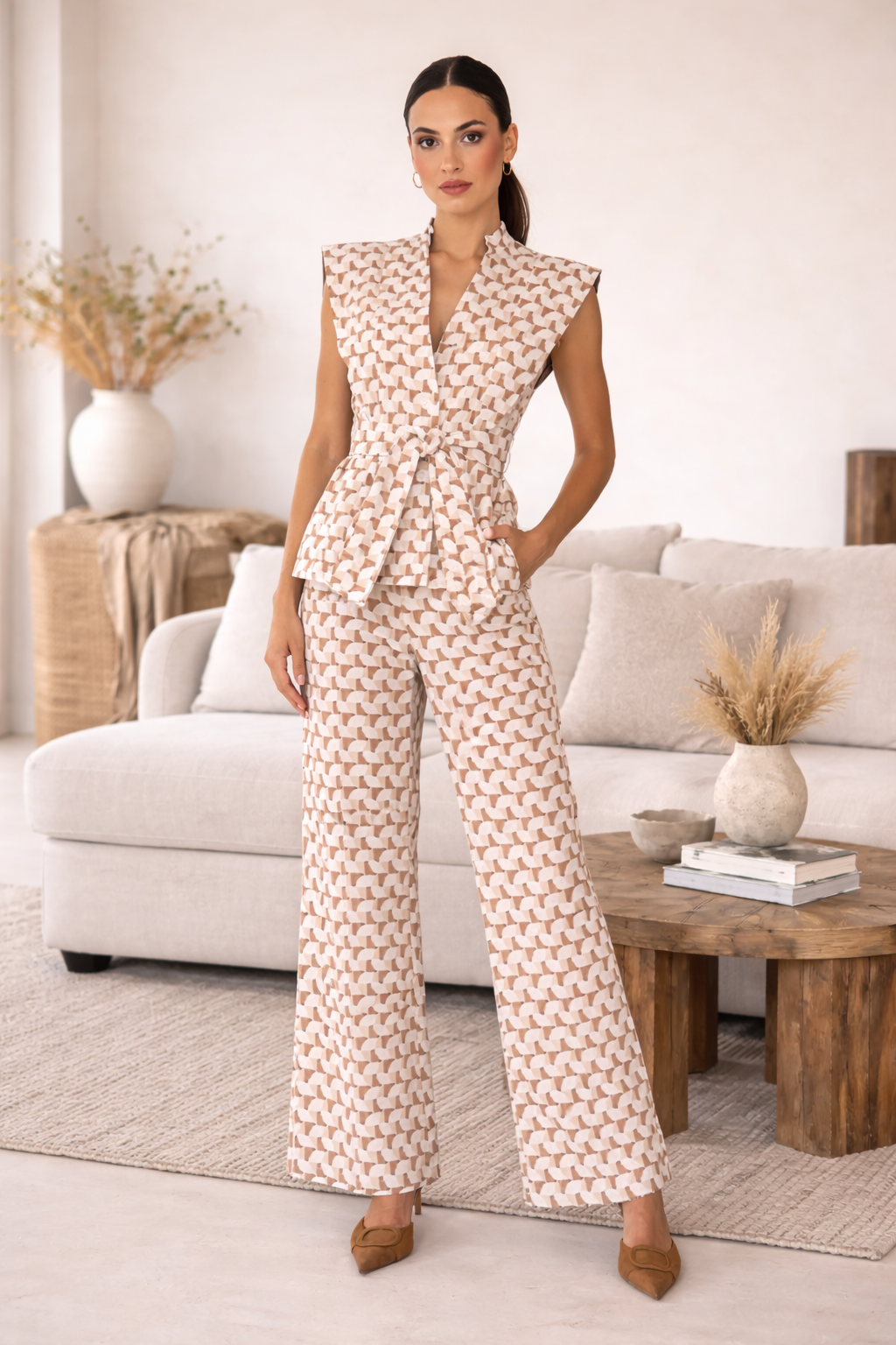 Arggido Two-Piece Co-Ord Set – Styles 49548 & 49547