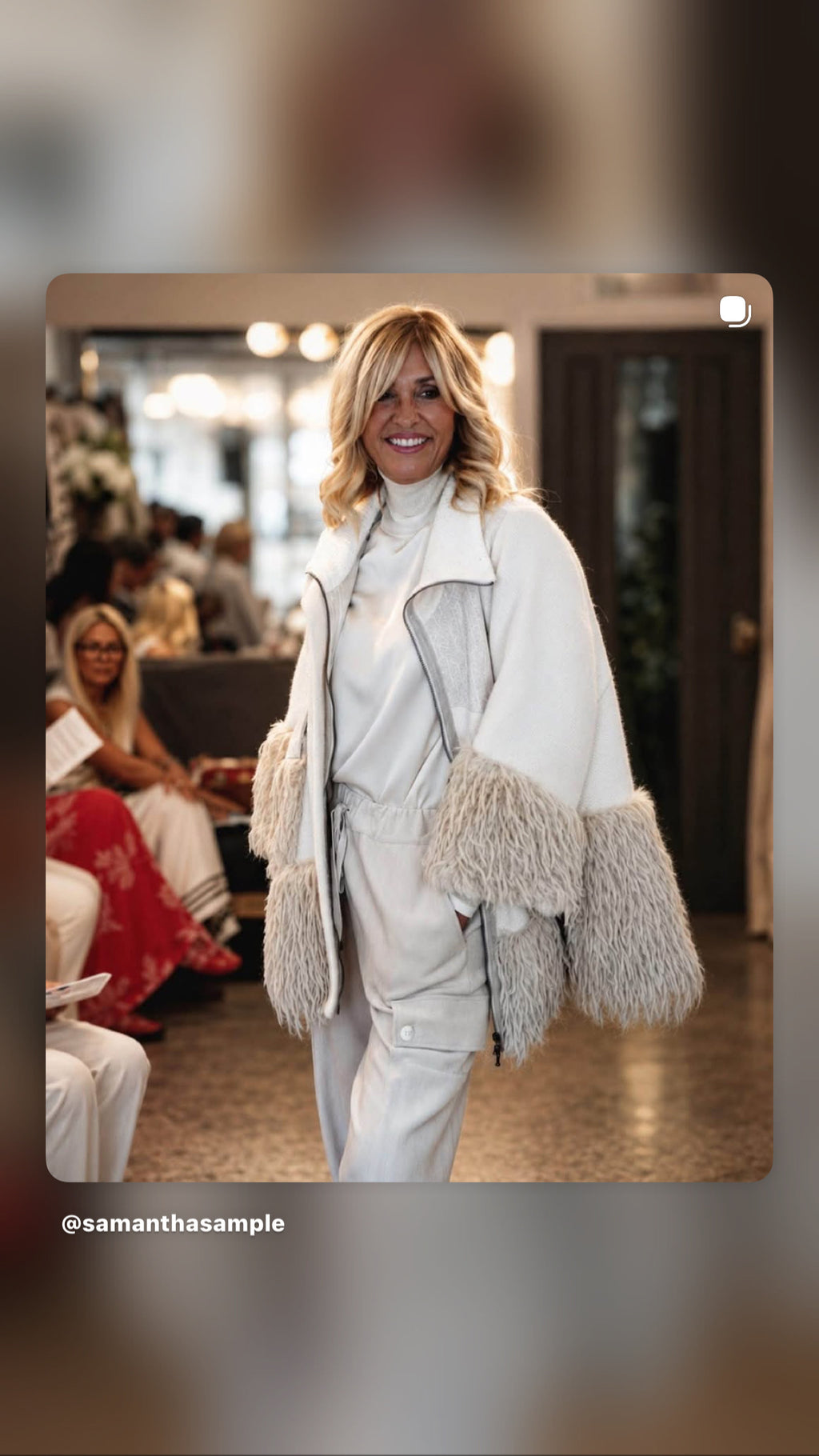 Tricot Chic Ivory Textured Faux Fur Detail Coat – Style Z752/C – UK 10