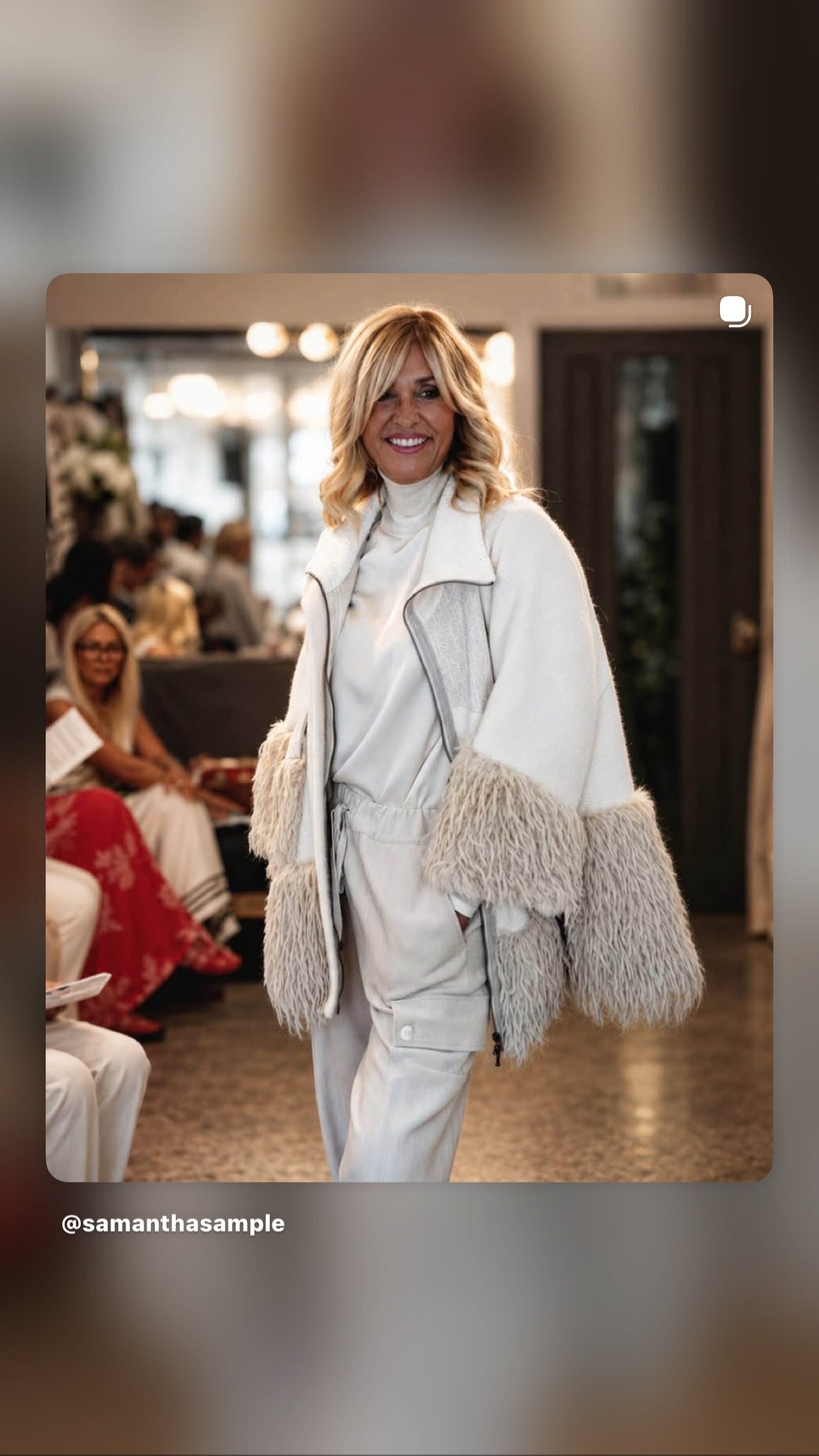 Tricot Chic Ivory Textured Faux Fur Detail Coat – Style Z752/C – UK 10
