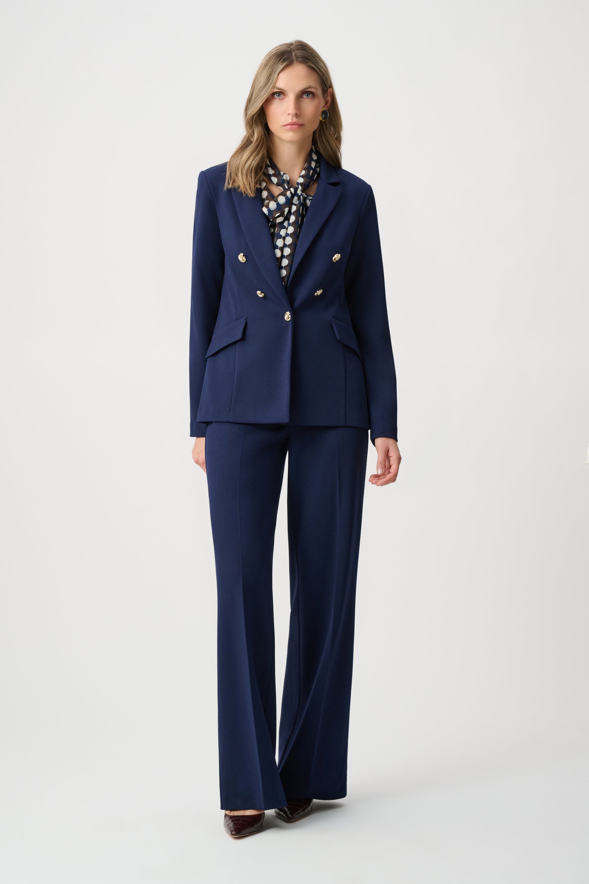 Joseph Ribkoff Scuba Crepe Fitted Blazer
263086 in Indigo