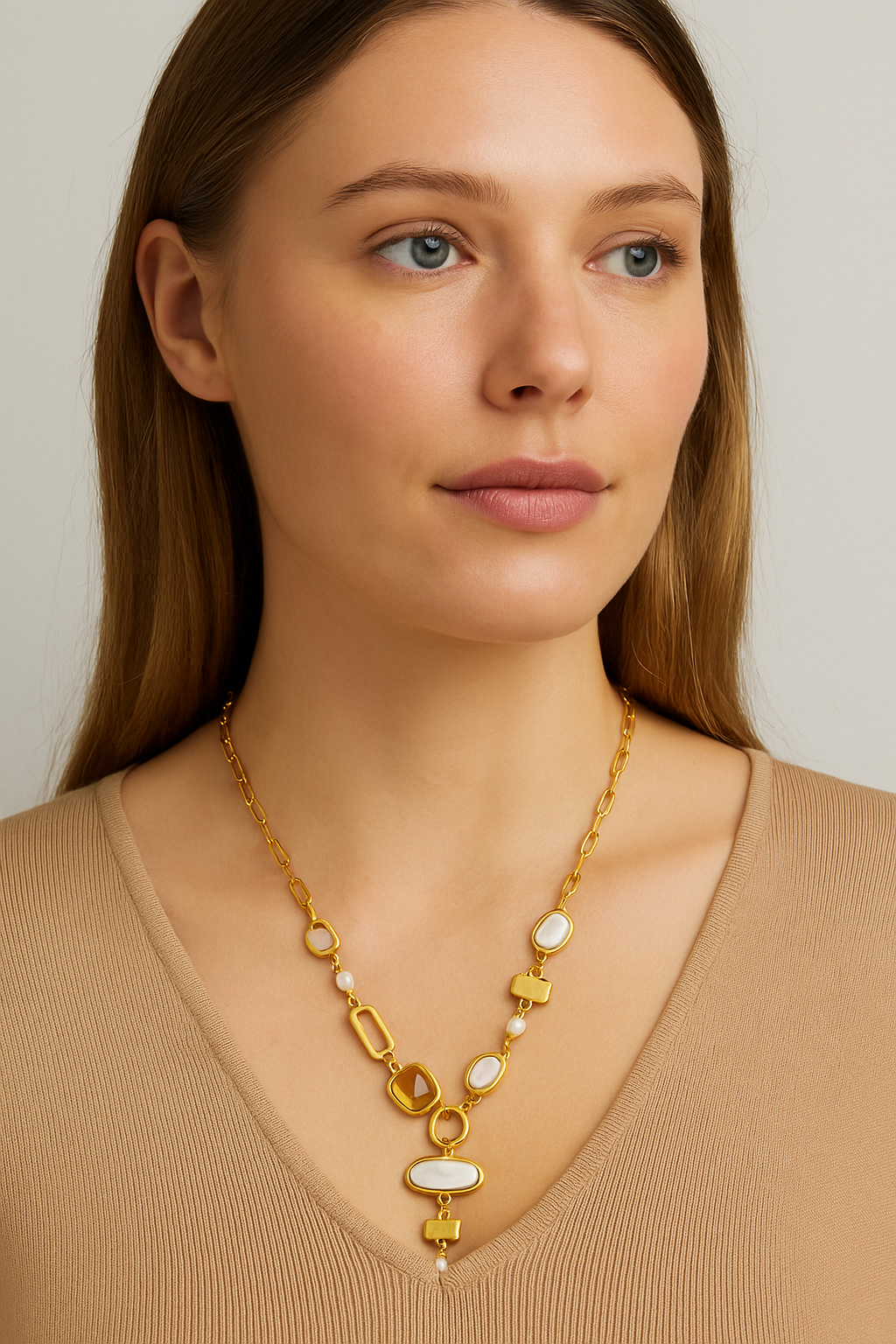 Envy Jewellery 4595/N/N Short Gold Necklace with Square & Oval Detail