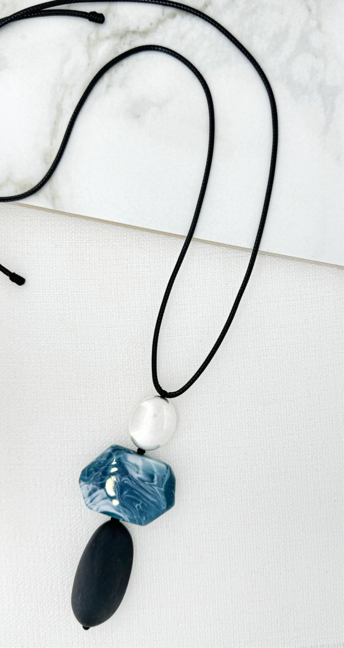 Envy Jewellery Long Adjustable Black Cord Necklace (Style 4599/N/H)
