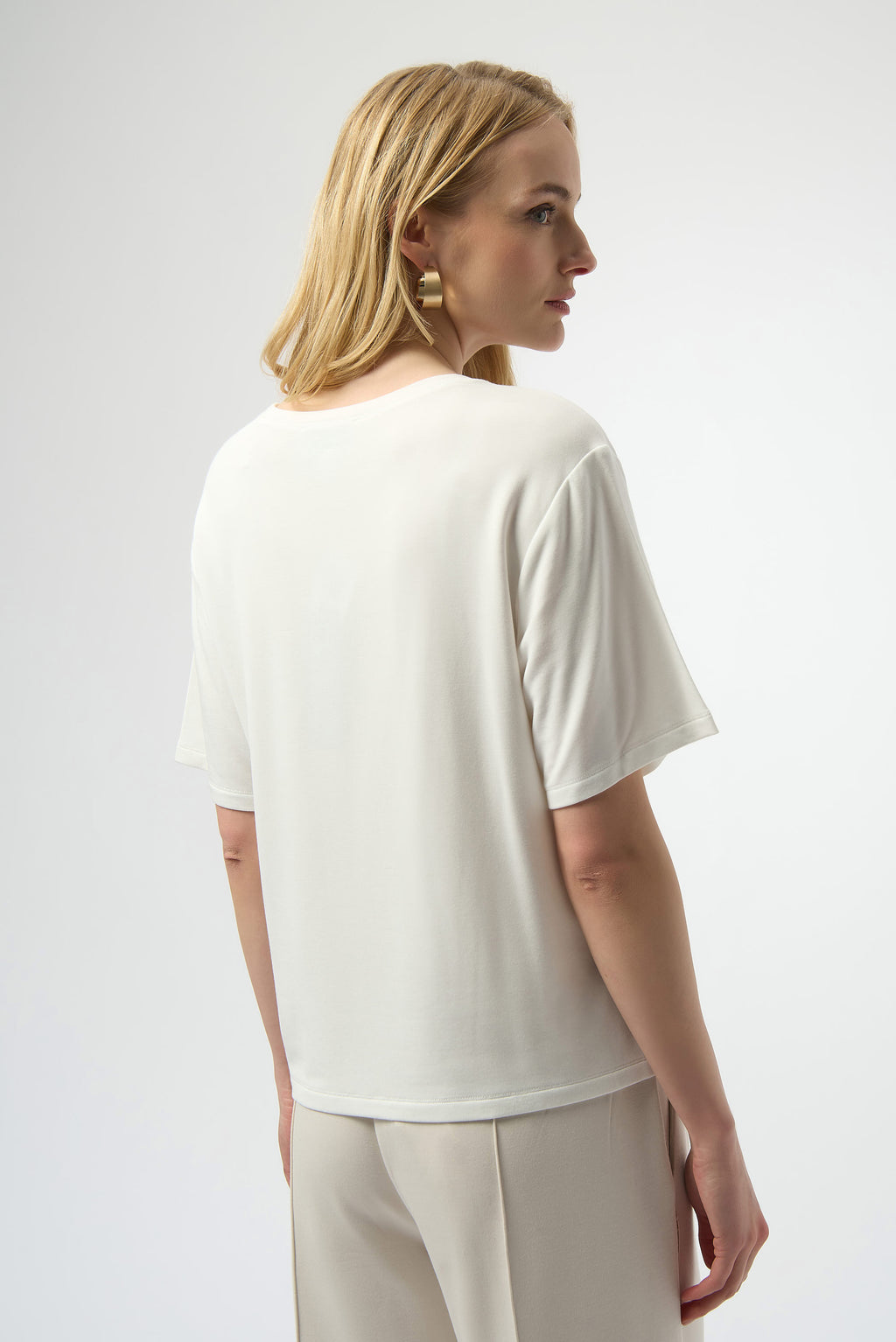 Pre- Order - Joseph Ribkoff T-Shirt with Rhinestone Word
254958