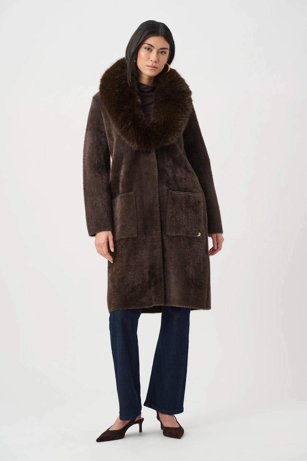 Joseph Ribkoff Feather Yarn Coat With Detachable Faux Fur Collar
263973 Mocha