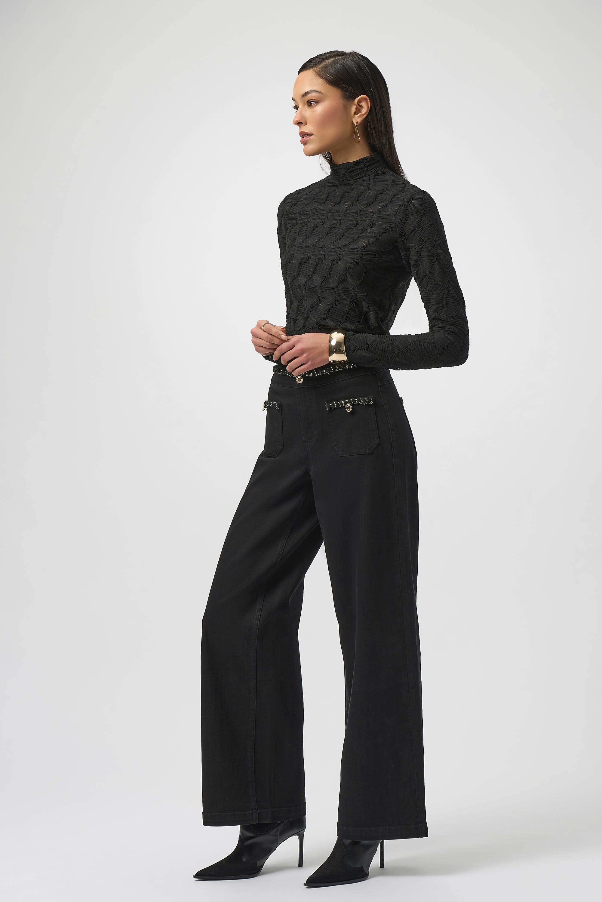 Joseph Ribkoff Textured Knit Fitted Top
254128