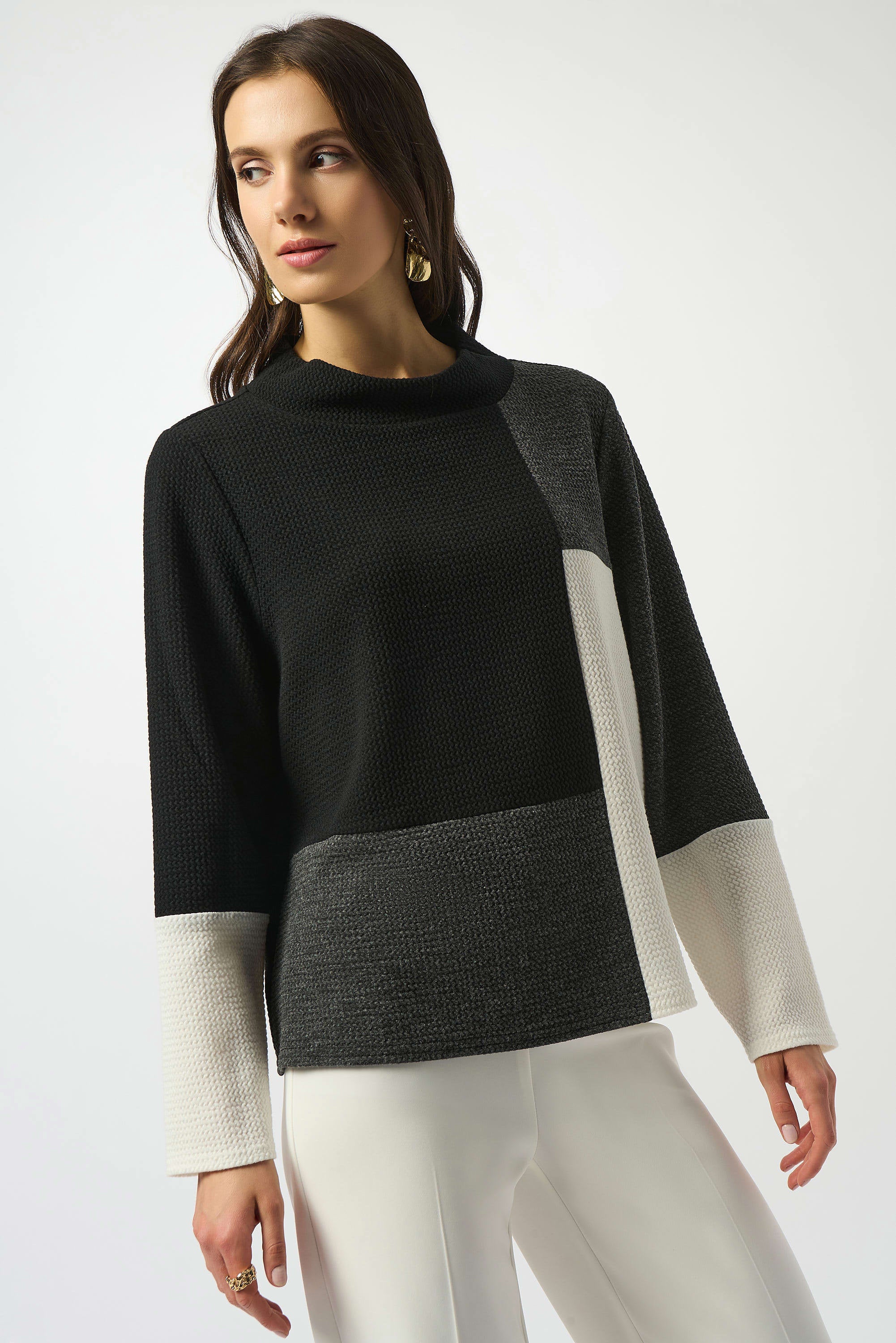 Joseph Ribkoff Jacquard Knit Colour-Block Boxy Top
253236