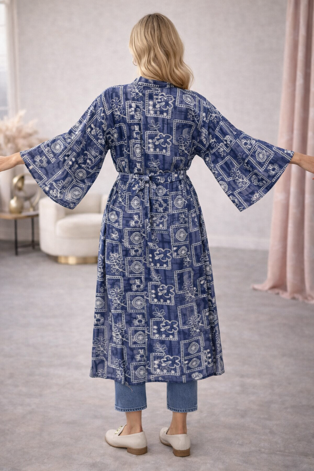 Malissa J Blue & White Print Kimono – One Size