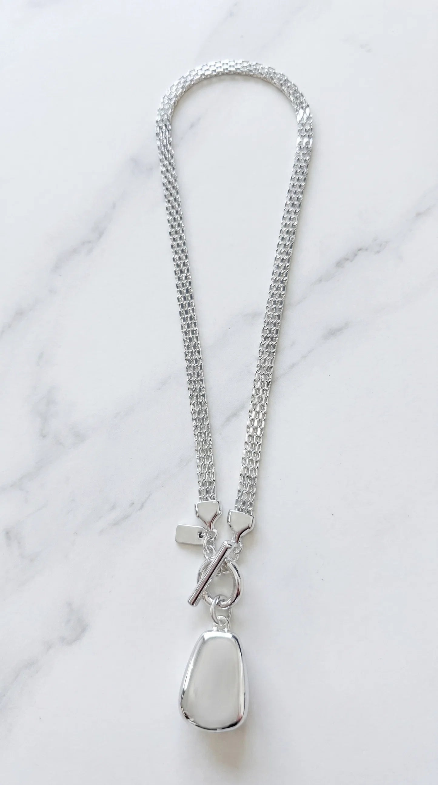 Envy Silver Mesh T-Bar Pendant Necklace – 504/SL/N/N