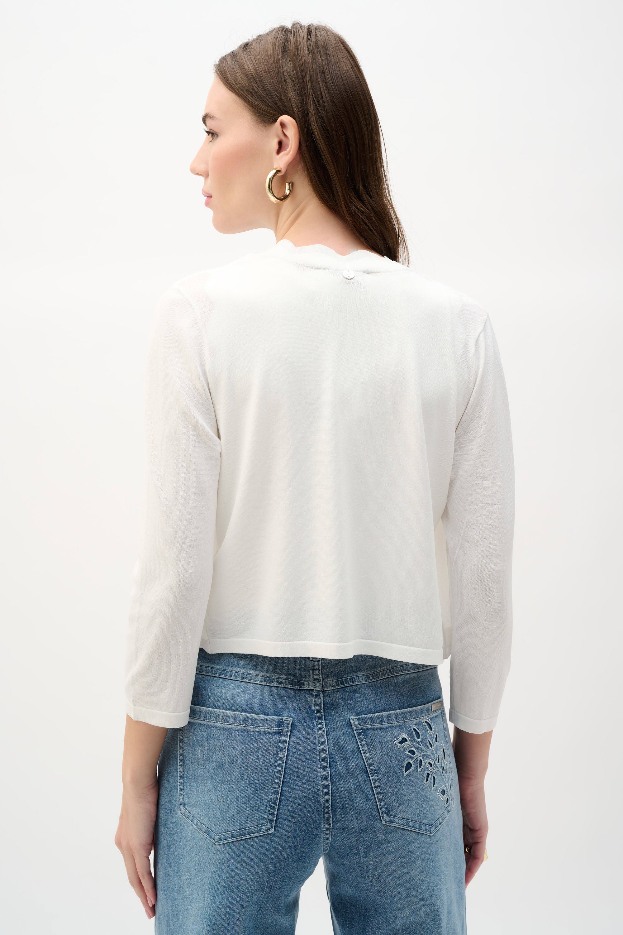 Viscose Sweater Knit Fitted Bolero Cardigan
262923 In Vanilla