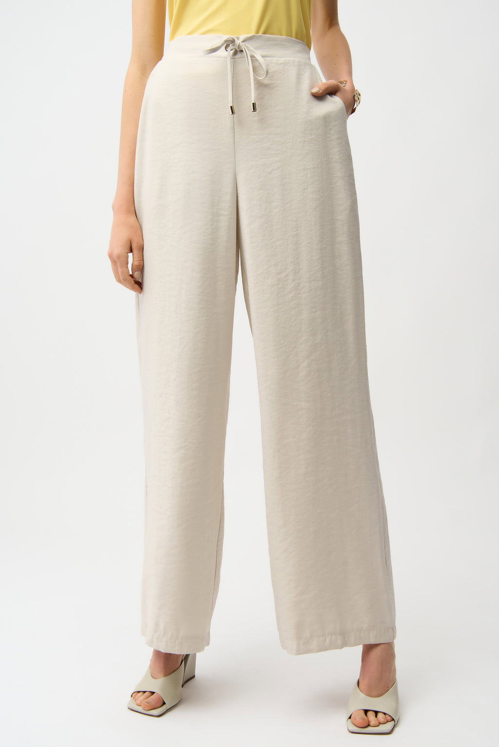 Joseph Ribkoff Recycled Textured Woven Wide Leg Pull-On Pants
261221
