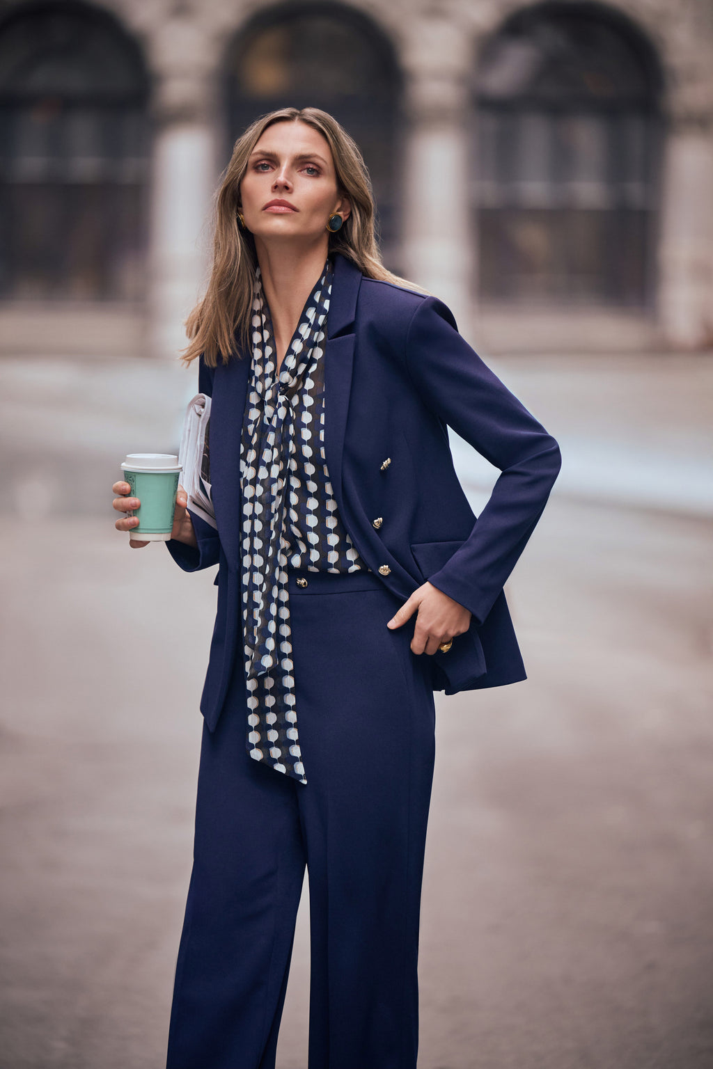 Joseph Ribkoff Scuba Crepe Fitted Blazer
263086 in Indigo