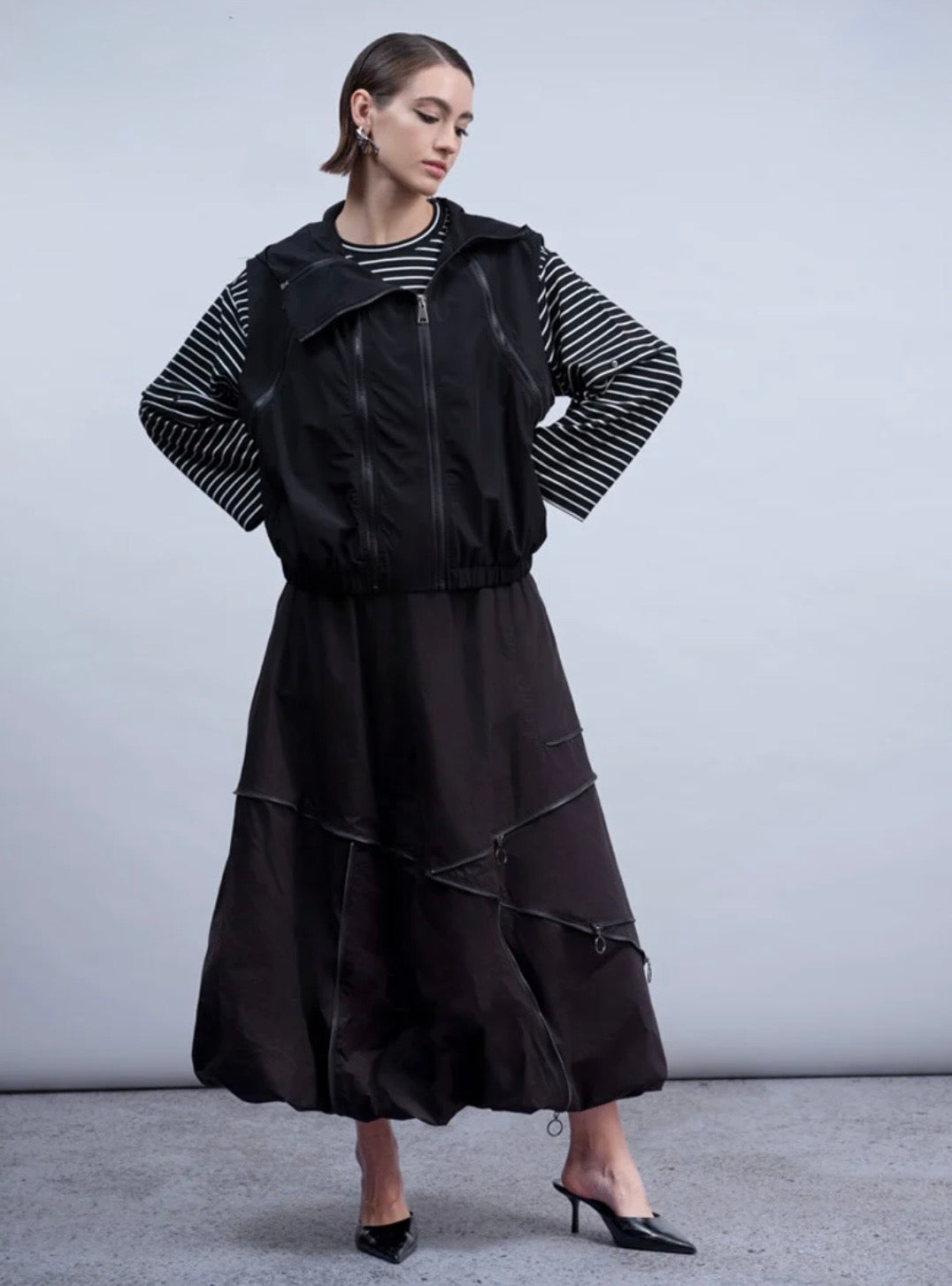HAAKO Black Bubble Hem Skirt H2005