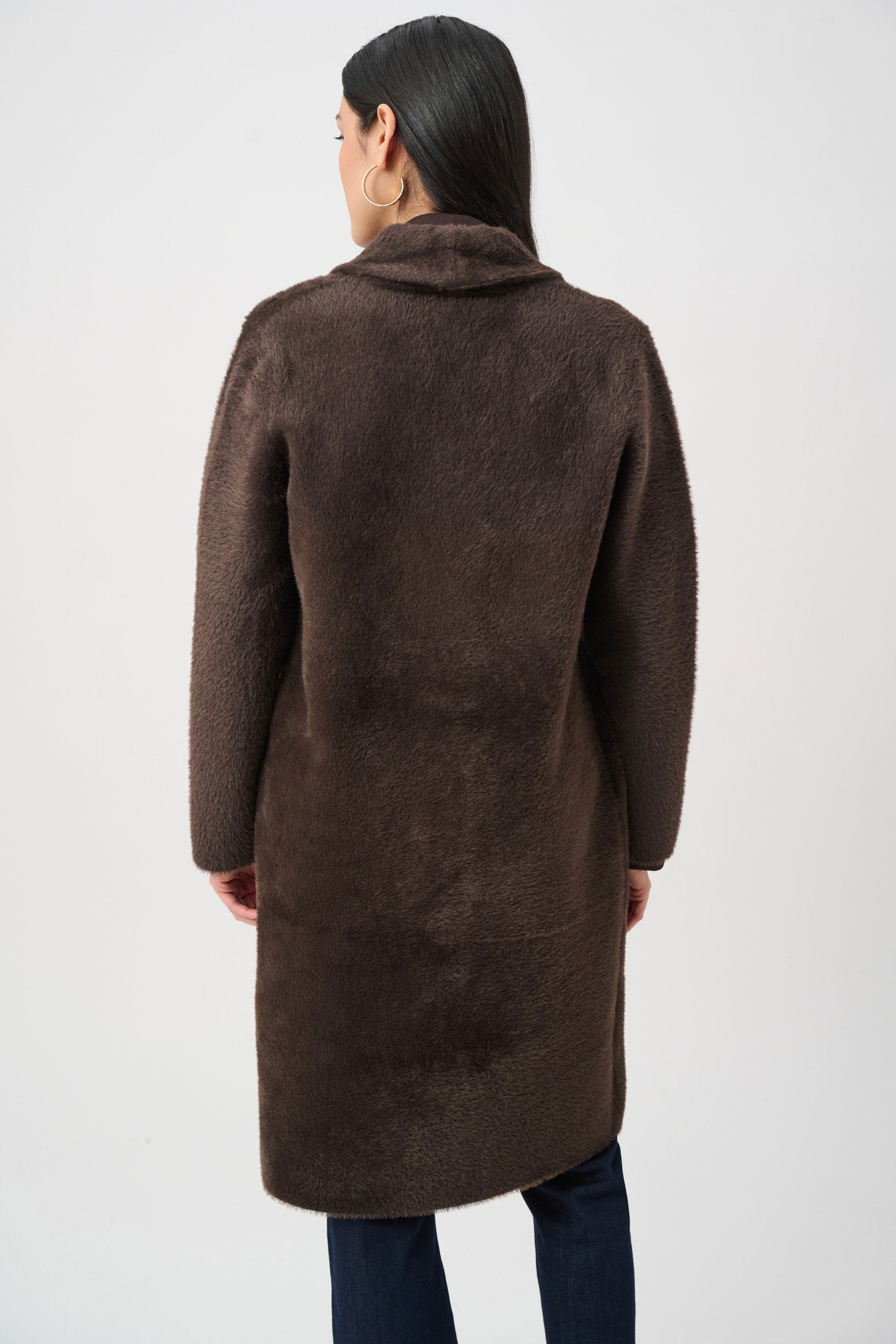 Joseph Ribkoff Feather Yarn Coat With Detachable Faux Fur Collar
263973 Mocha