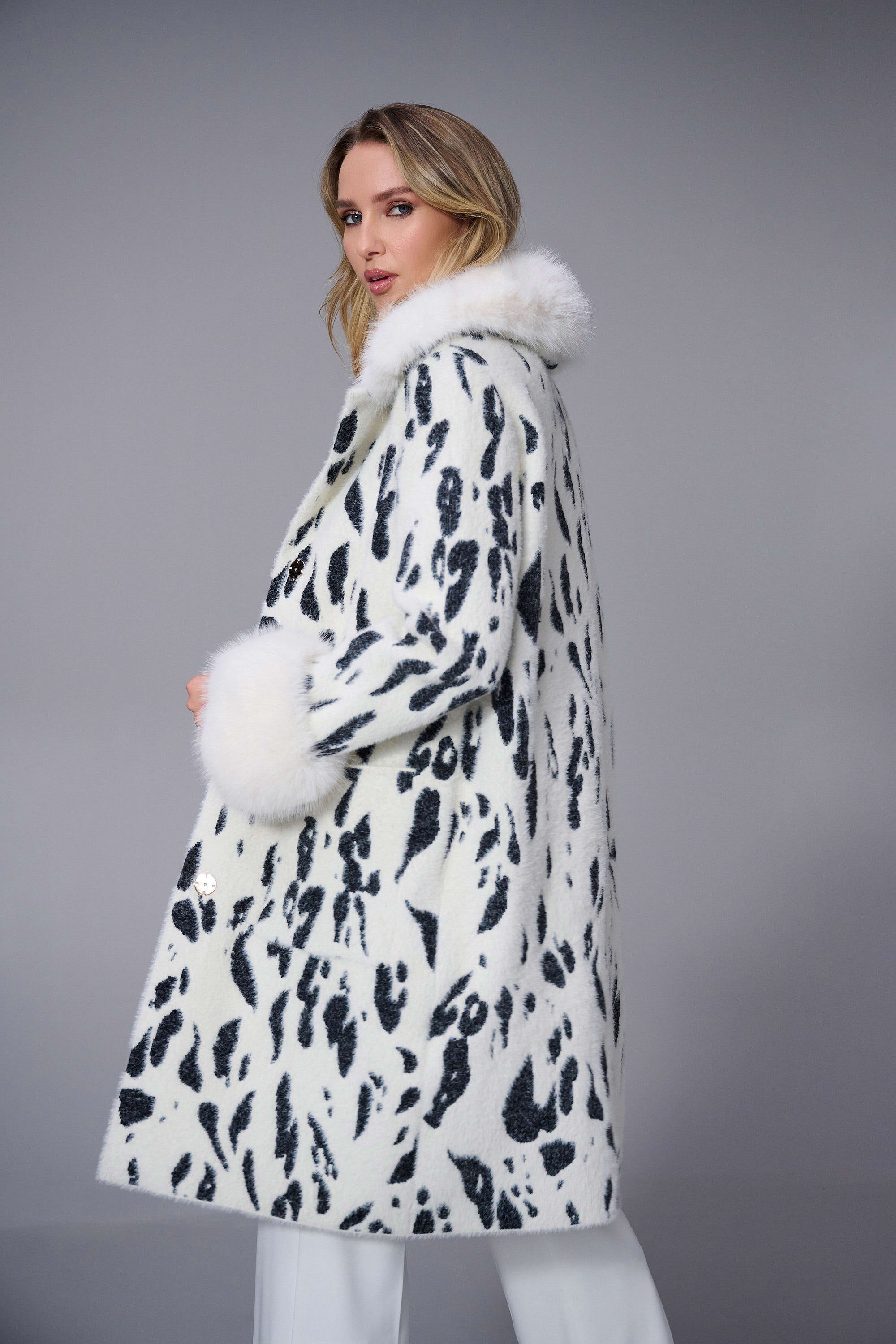 Joseph Ribkoff Feather Yarn Animal Jacquard Coat with Faux Fur Trim
253904