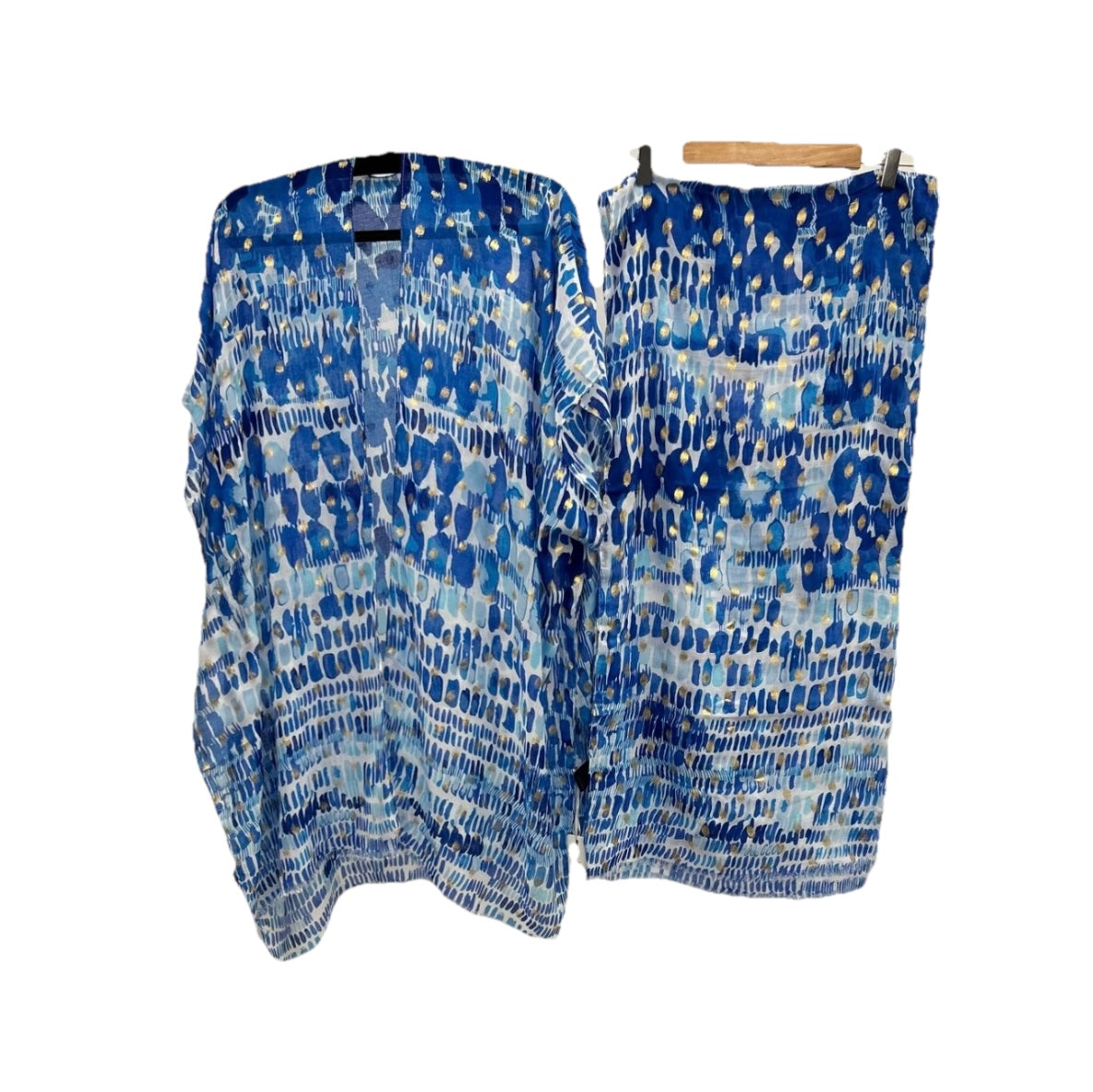 Malissa J Resort Wear Cover-Up & Matching Scarf – Effortless Beach Chic