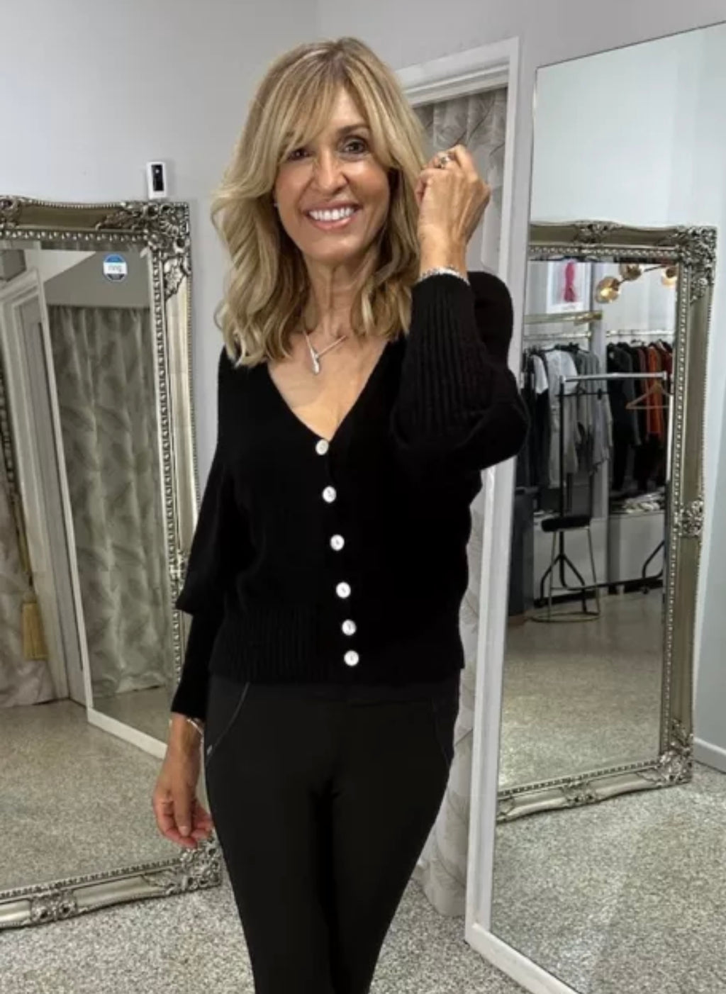 Alpini Fitted Knit Cardigan With Balloon Sleeves in Black One Size