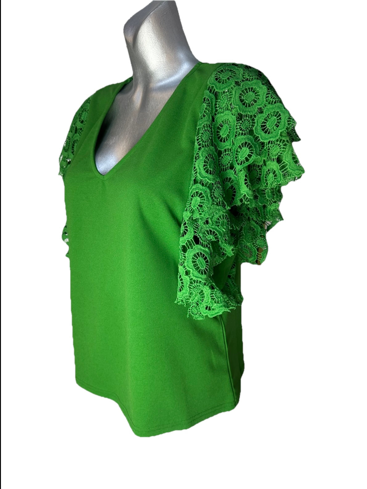 Malissa J Green V Neck Top with Lace Tiered Sleeves WF1705