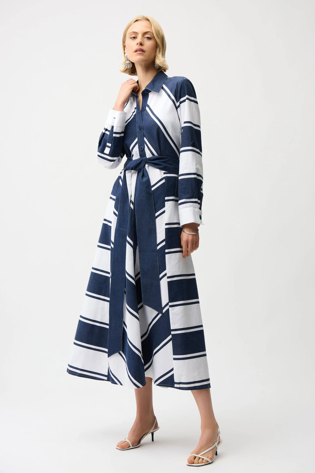 Cotton Stripe Print Fit and Flare Shirt Dress with Reversible Sash
261936