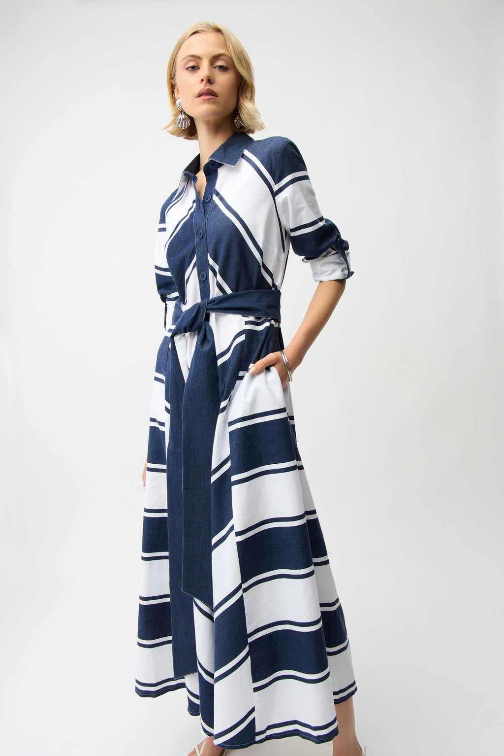 Cotton Stripe Print Fit and Flare Shirt Dress with Reversible Sash
261936