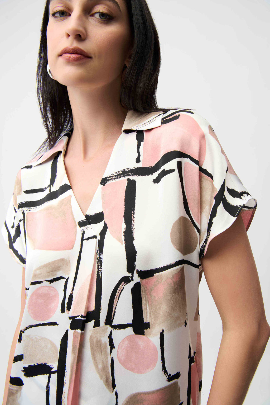 Joseph Ribkoff Recycled Satin Abstract Print Boxy Top With V-necklineline
261308