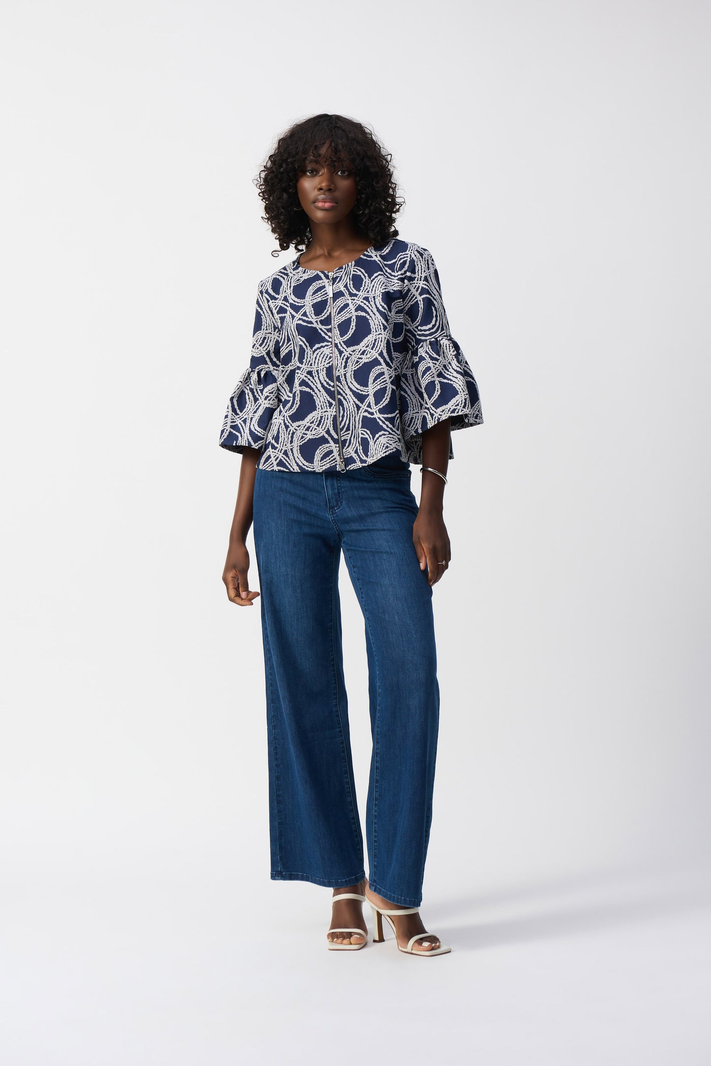 Joseph Ribkoff Abstract Jacquard Trapeze Jacket
251006 S/S 2025