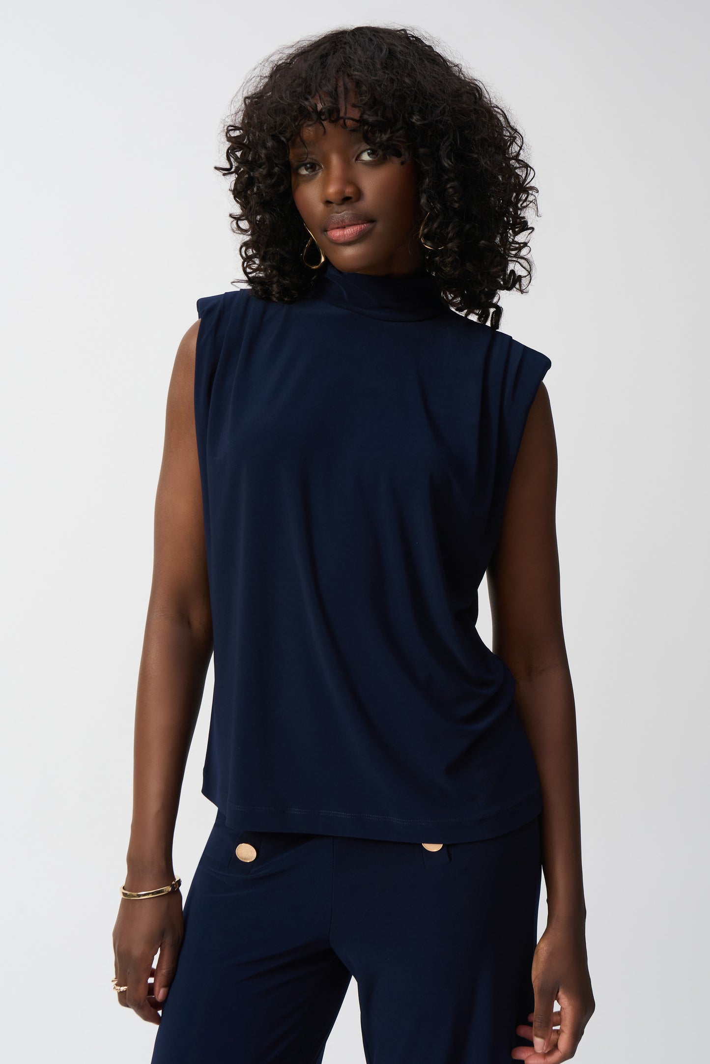 Joseph Ribkoff Silky Boxy Sleeveless Top
251022 S/S 2025