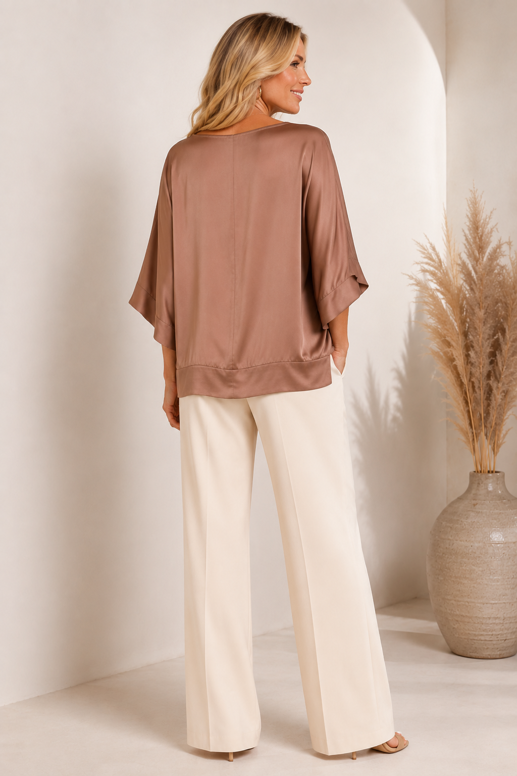 Tempest ST-PARISA02-TAN Hi-Lo V-Neck Satin Feel Top – Tan