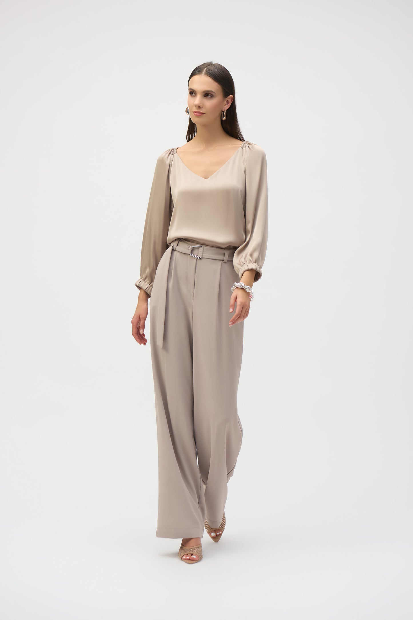 Joseph Ribkoff Satin V-Neck Straight Top
252165
