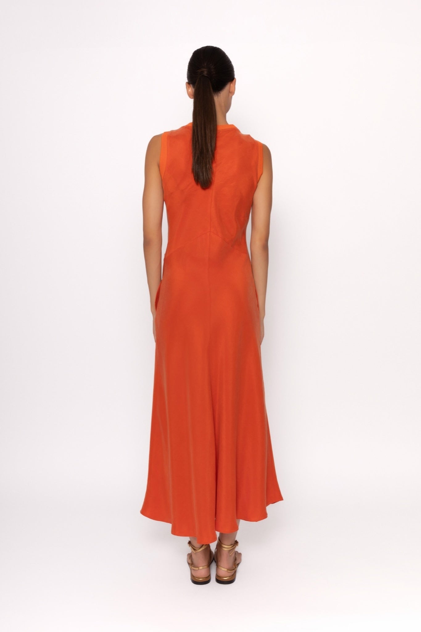 Arggido Sleeveless Maxi Dress – Burnt Orange
Style Number: 49510