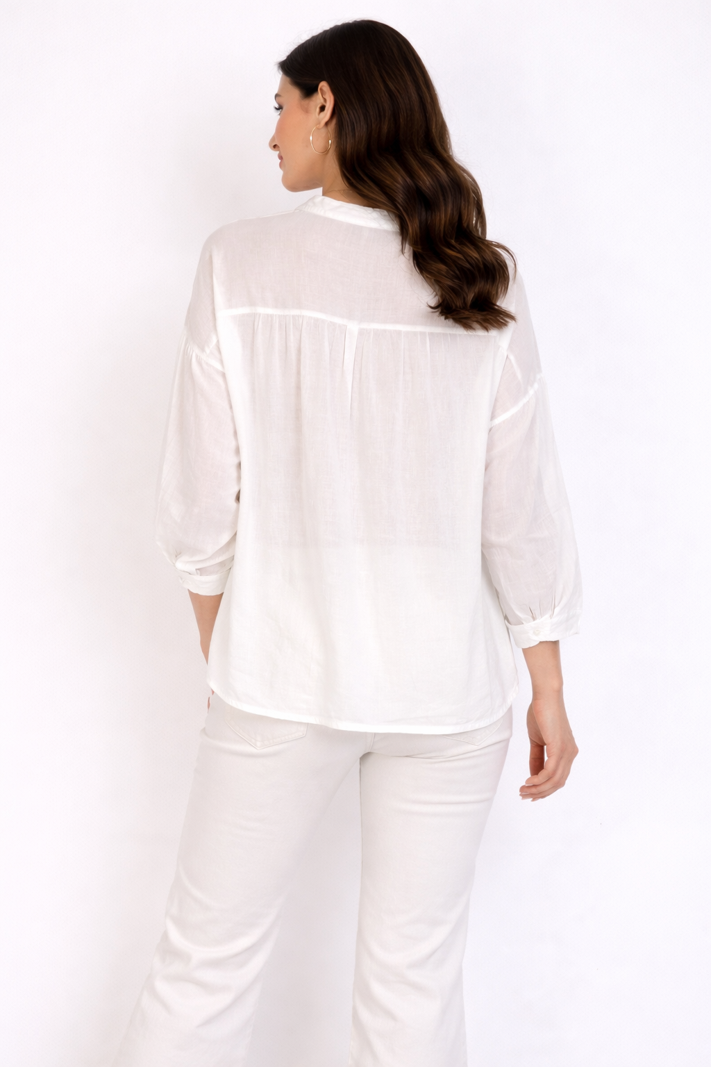 Malissa J Appliqué Flower Shirt – White | One Size